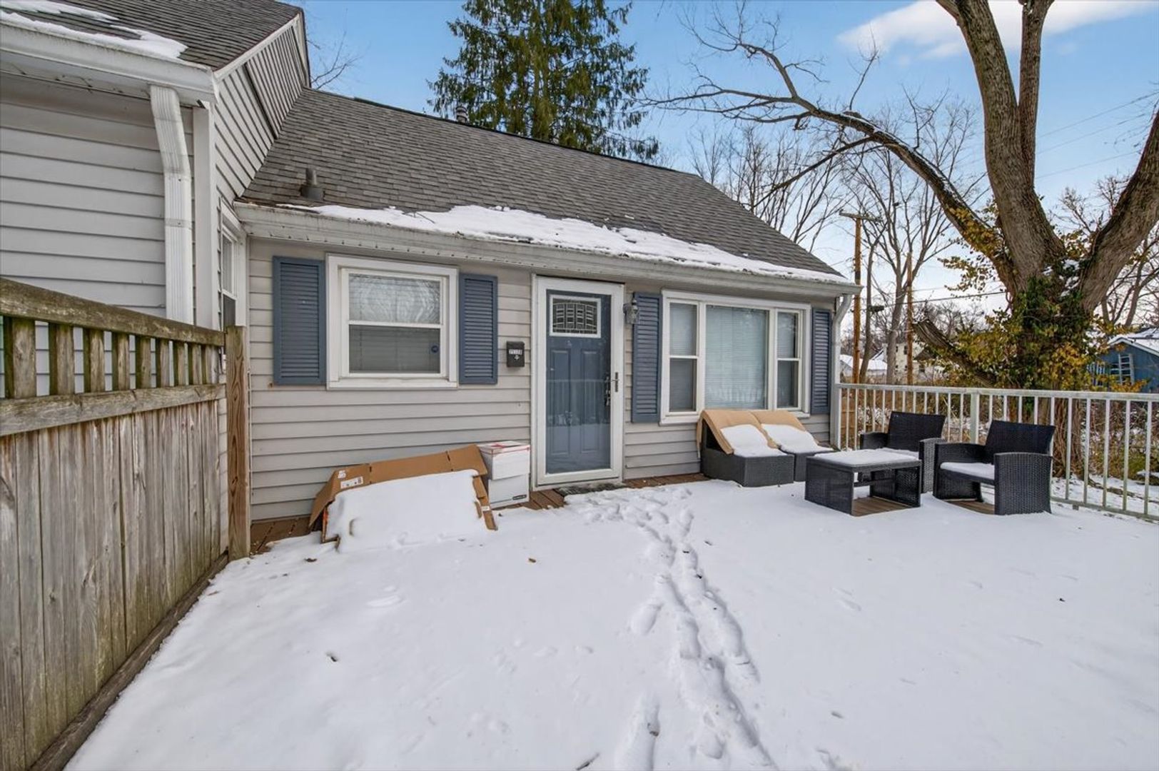 Indianapolis Multiplex: 2113 Pamela Dr - Unit B