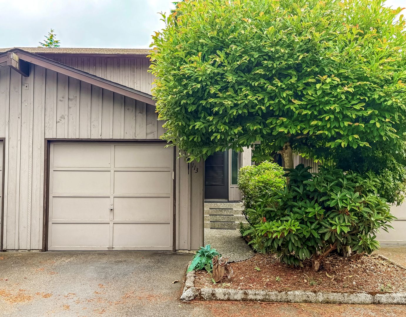 Edmonds Townhome: 7815 218th St SW