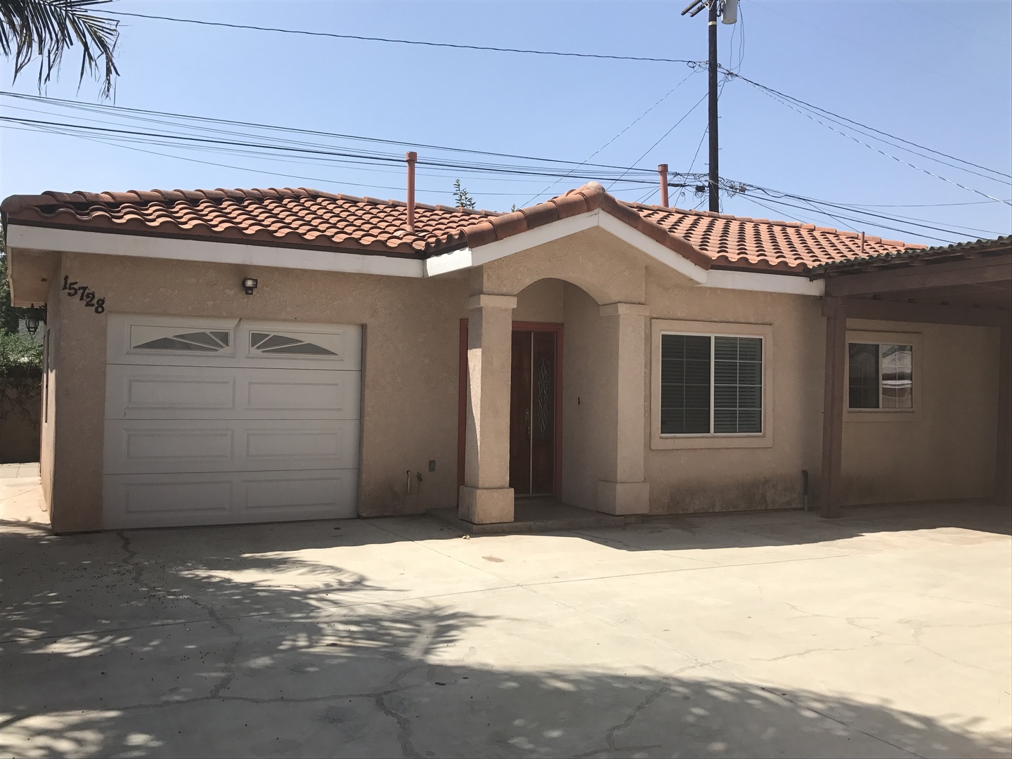 LA PUENTE Apartment: 15726 FRANCISQUITO AVE