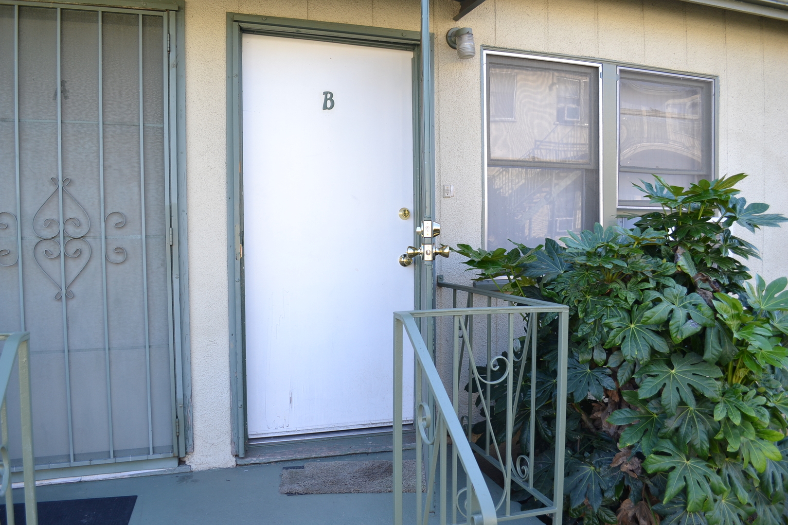 ALHAMBRA Apartment: 1217-1223 EDITH AVE