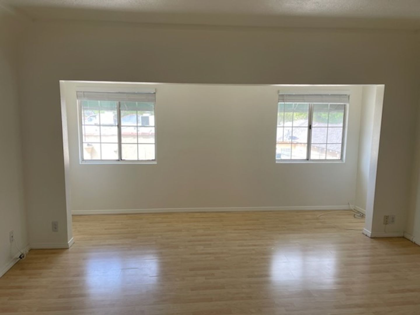 ALHAMBRA Apartment: 1604-1606 S PALM AVE