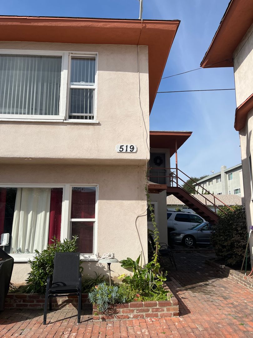 Alhambra Apartment: 519 & 521 N ATLANTIC BLVD