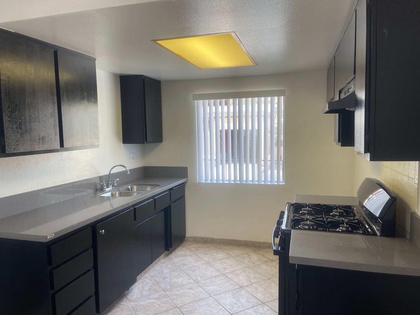 MONTEREY PARK Apartment: 420-428 S GARFIELD AVENUE