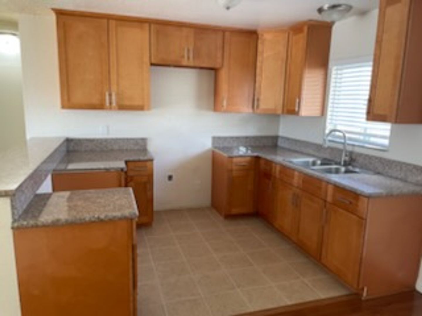 SOUTH EL MONTE Apartment: 2500 EDWARDS AVE