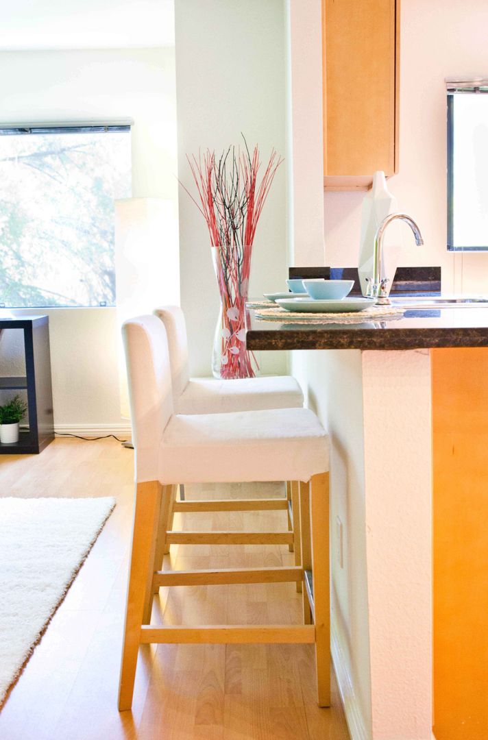 LOS ANGELES Apartment: 5907 MONTEREY ROAD
