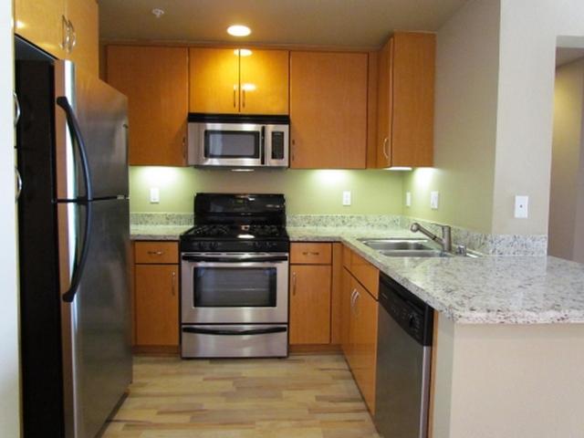 PASADENA Apartment: 22 W GREEN STREET