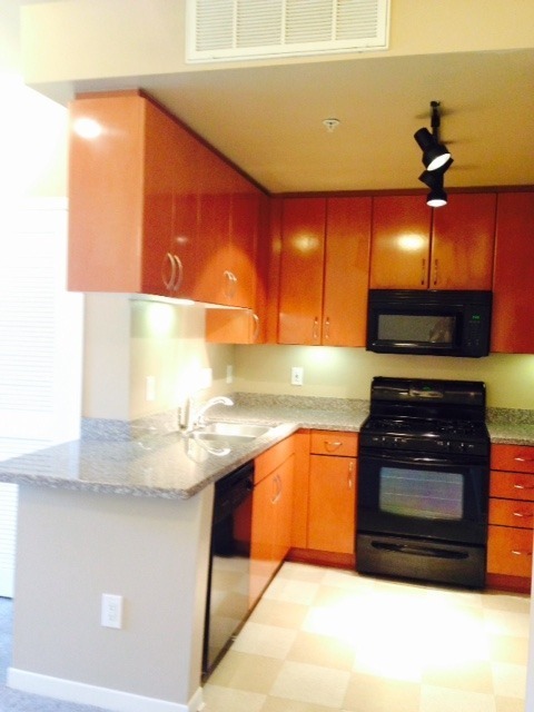 PASADENA Apartment: 65 W DAYTON STREET