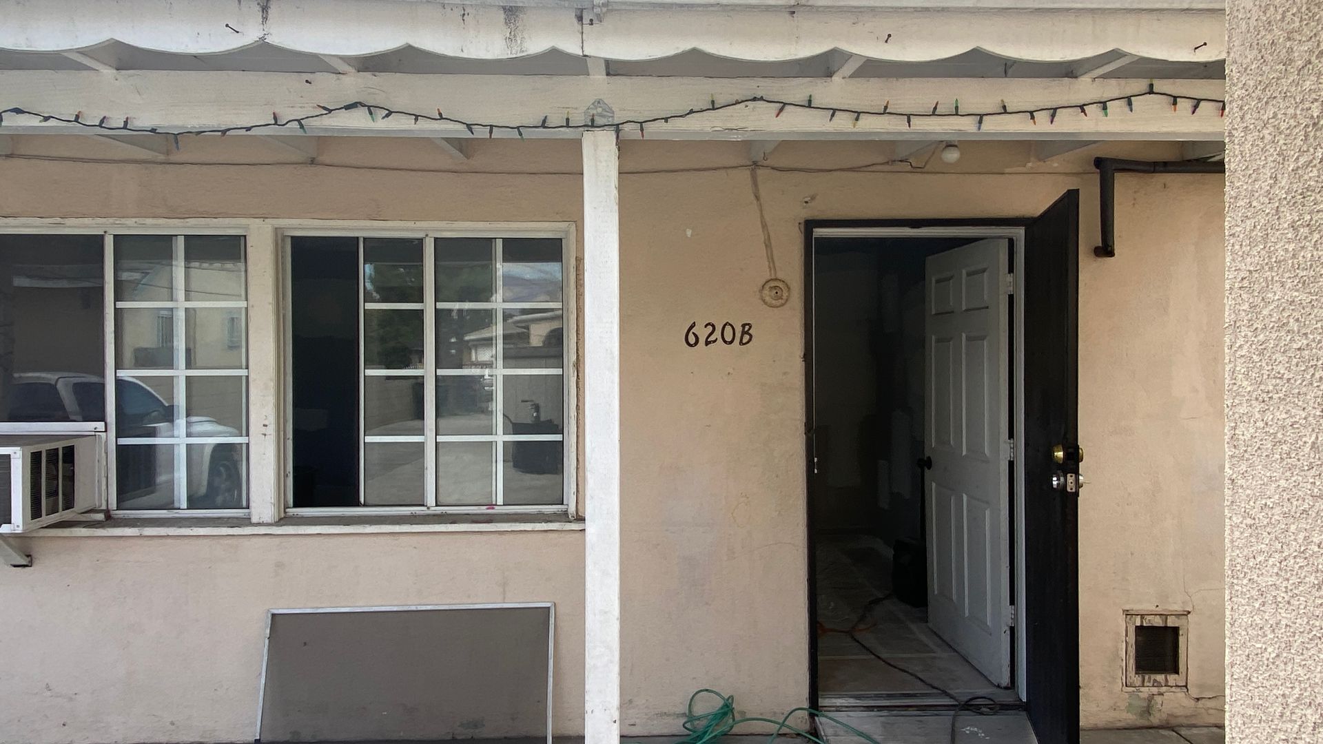 SAN GABRIEL Apartment: 620 E. SAXON AVE.