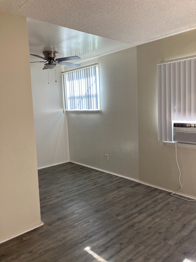 ALHAMBRA Apartment: 1217-1223 EDITH AVE