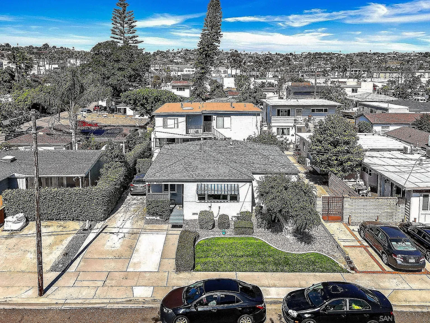 San Diego Apartment: 4475-4483 Bond St