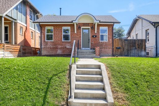 Completely Renovated Denver Home - 3 bed, 2.5 bath, 2 Car Garage and Private yard. – photo 1