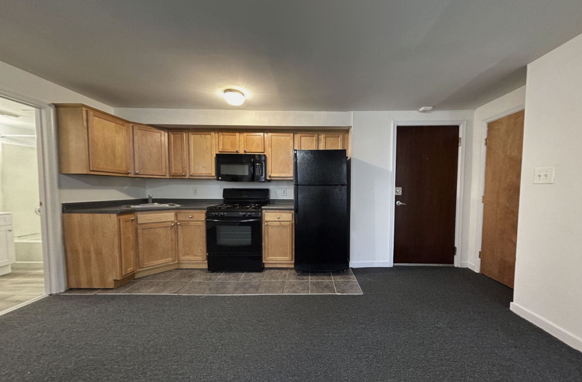 Philadelphia Apartment: 241 S. 47th Street