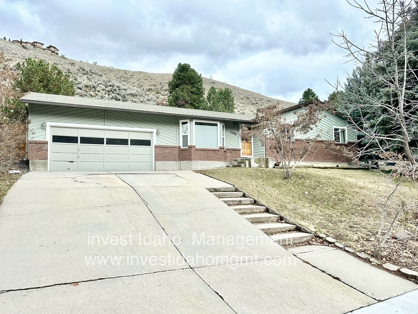 Boise House: 5598 N Collister Dr