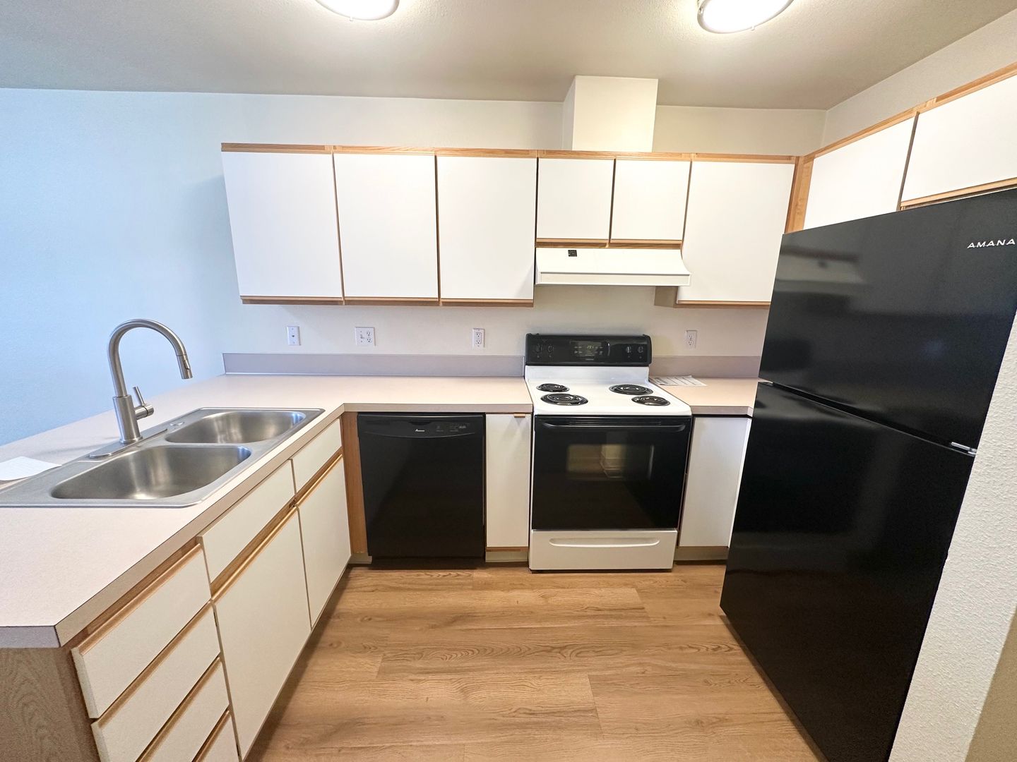 Boise Apartment: 1656 S Barlow Ln