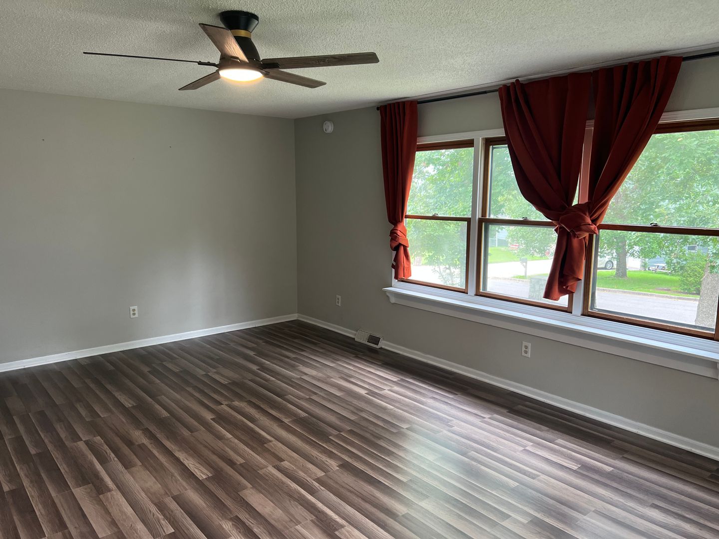 property for rent #3