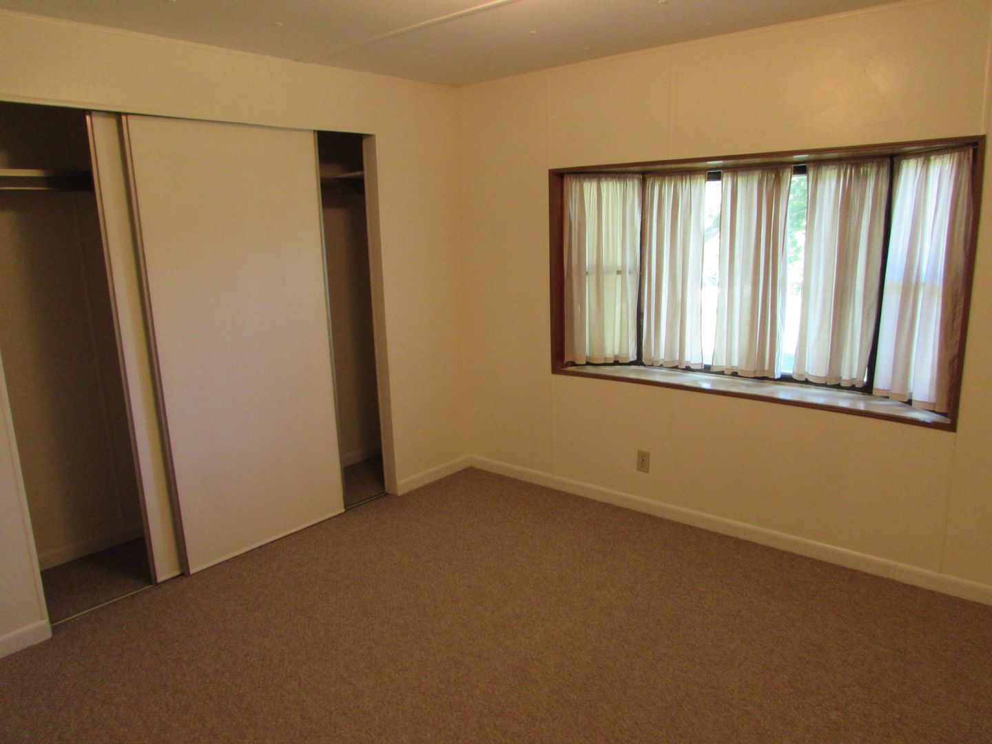 property for rent #5