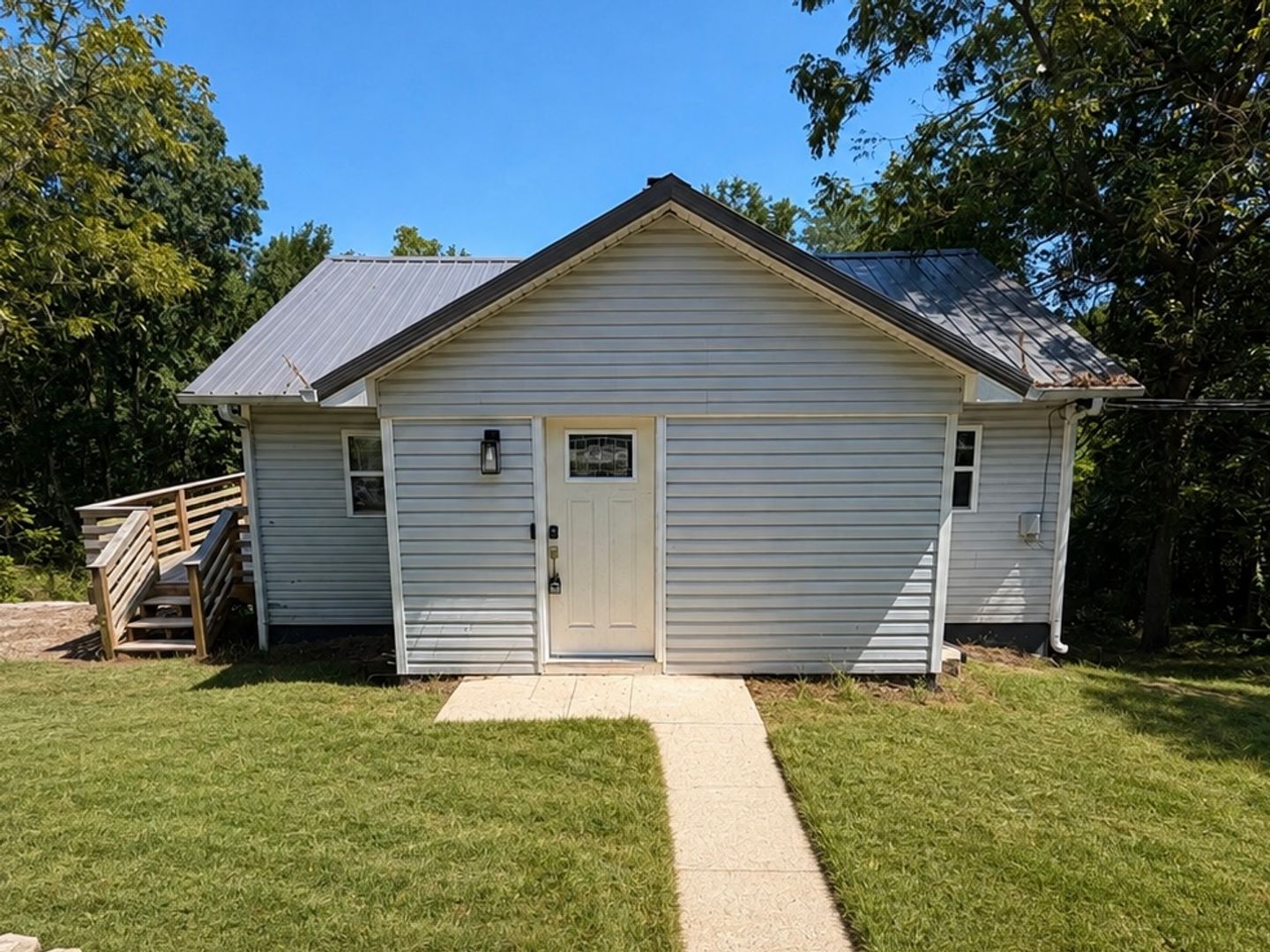 Crocker House: 103 Bell Creek Rd.