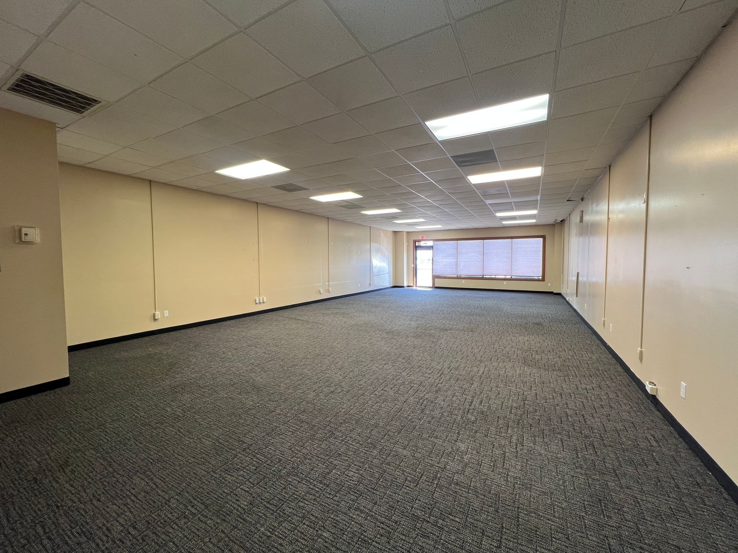 property 571 VFW Memorial Dr - Suite 3