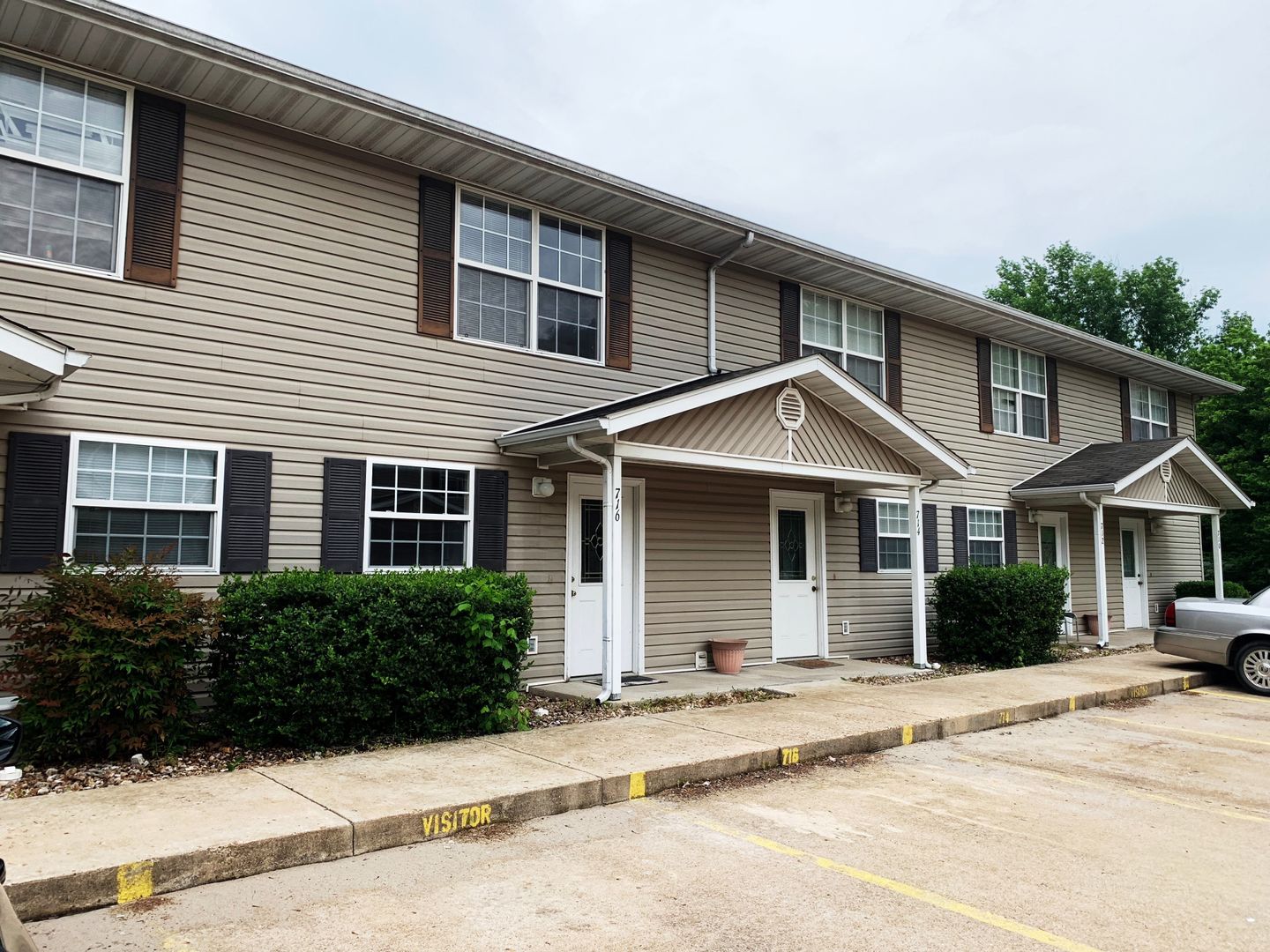 apartment for rent 0