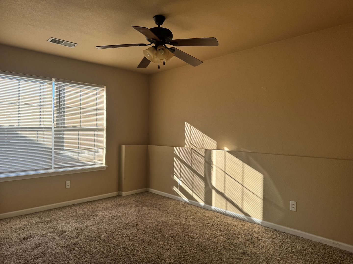 property for rent #3