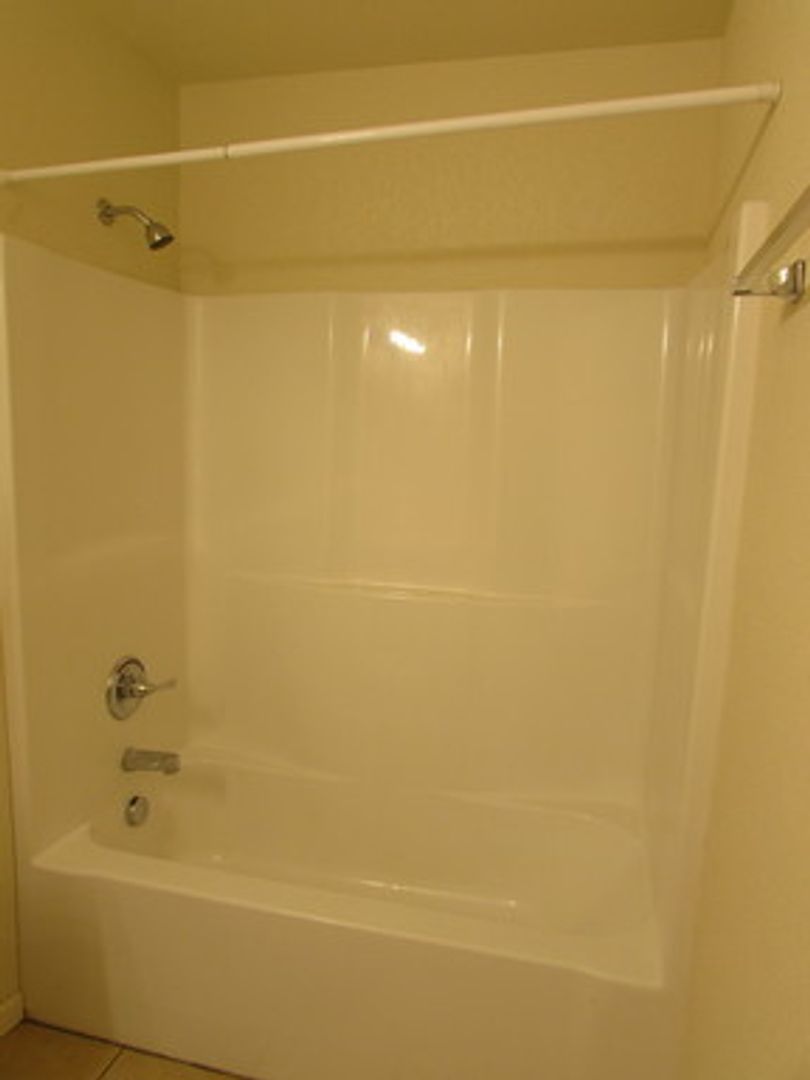 property for rent #7