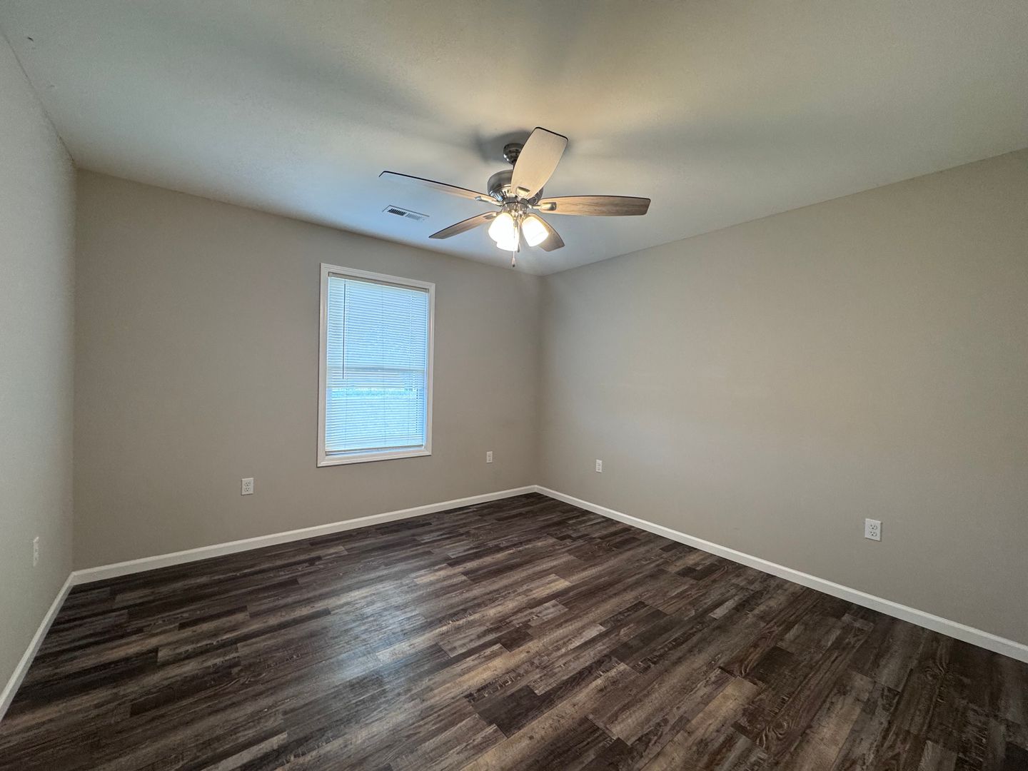 property for rent #7