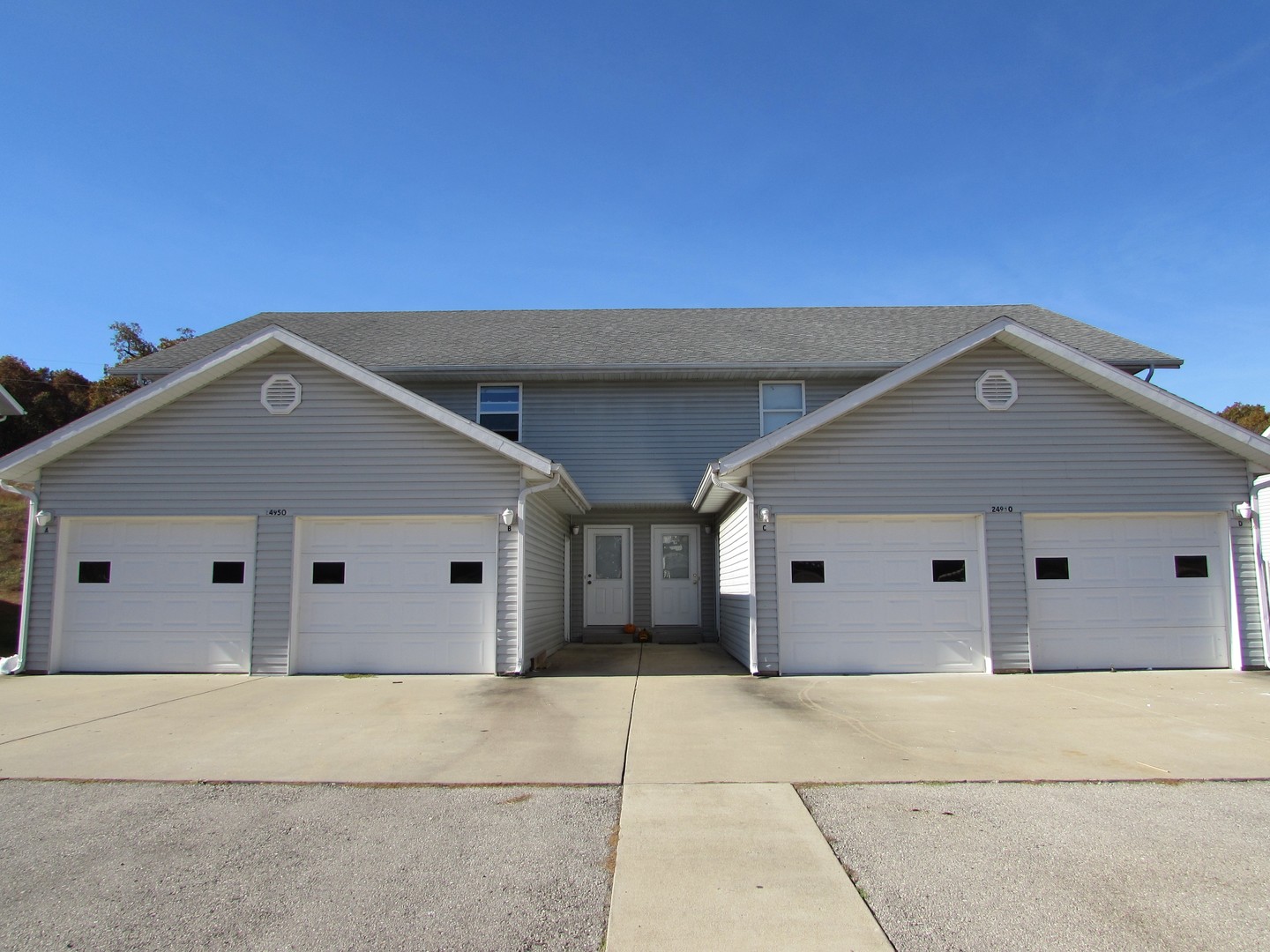 Waynesville Apartment: 24970 Scenic Dr
