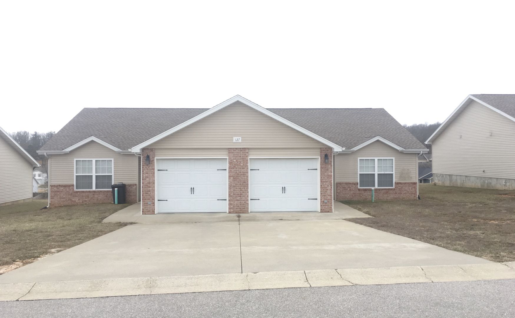 property for rent #1