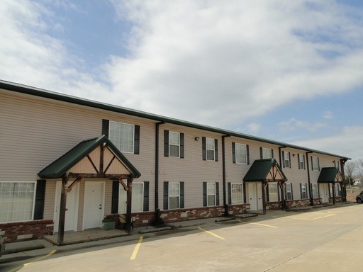 St. Robert Apartment: 22189 Highway Y
