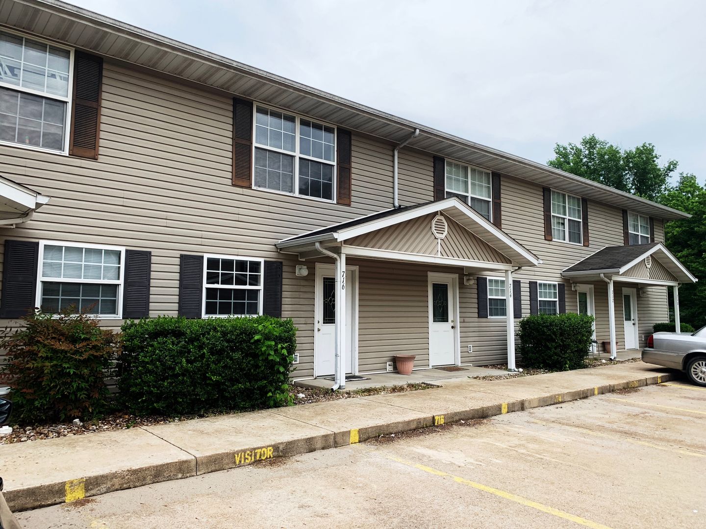 apartment for rent 0