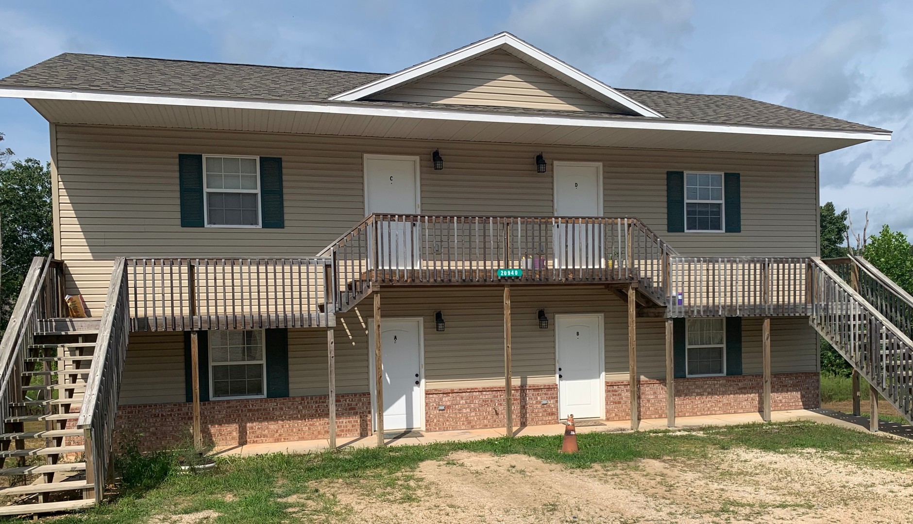 St. Robert Apartment: 20940 Humanity Lane