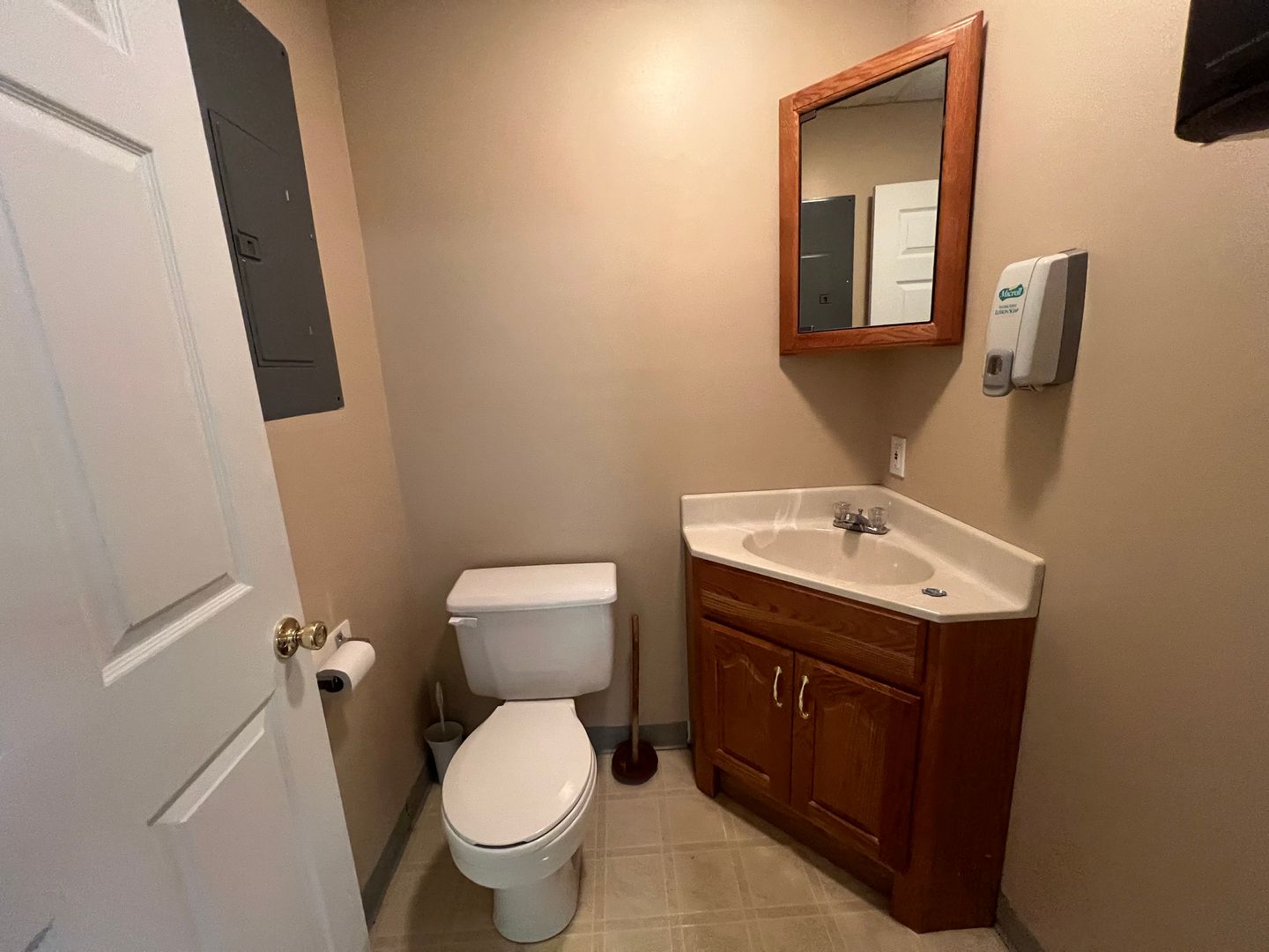 property for rent #5