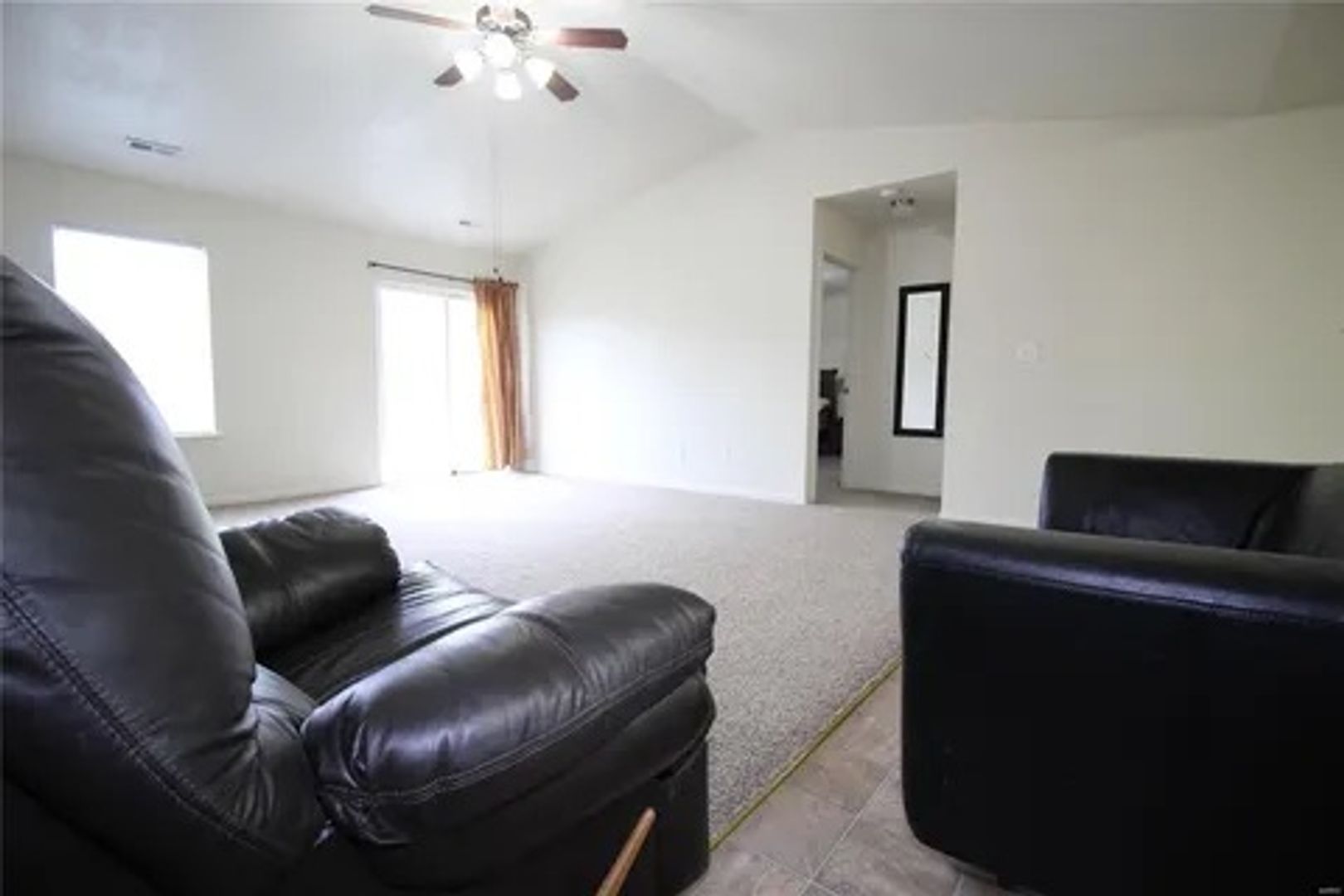 property for rent #7