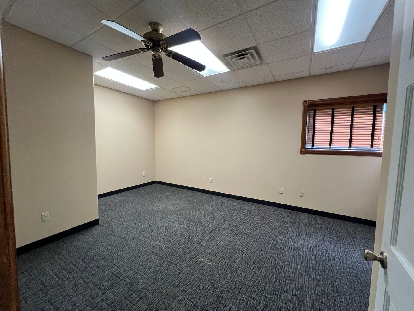 property for rent #7