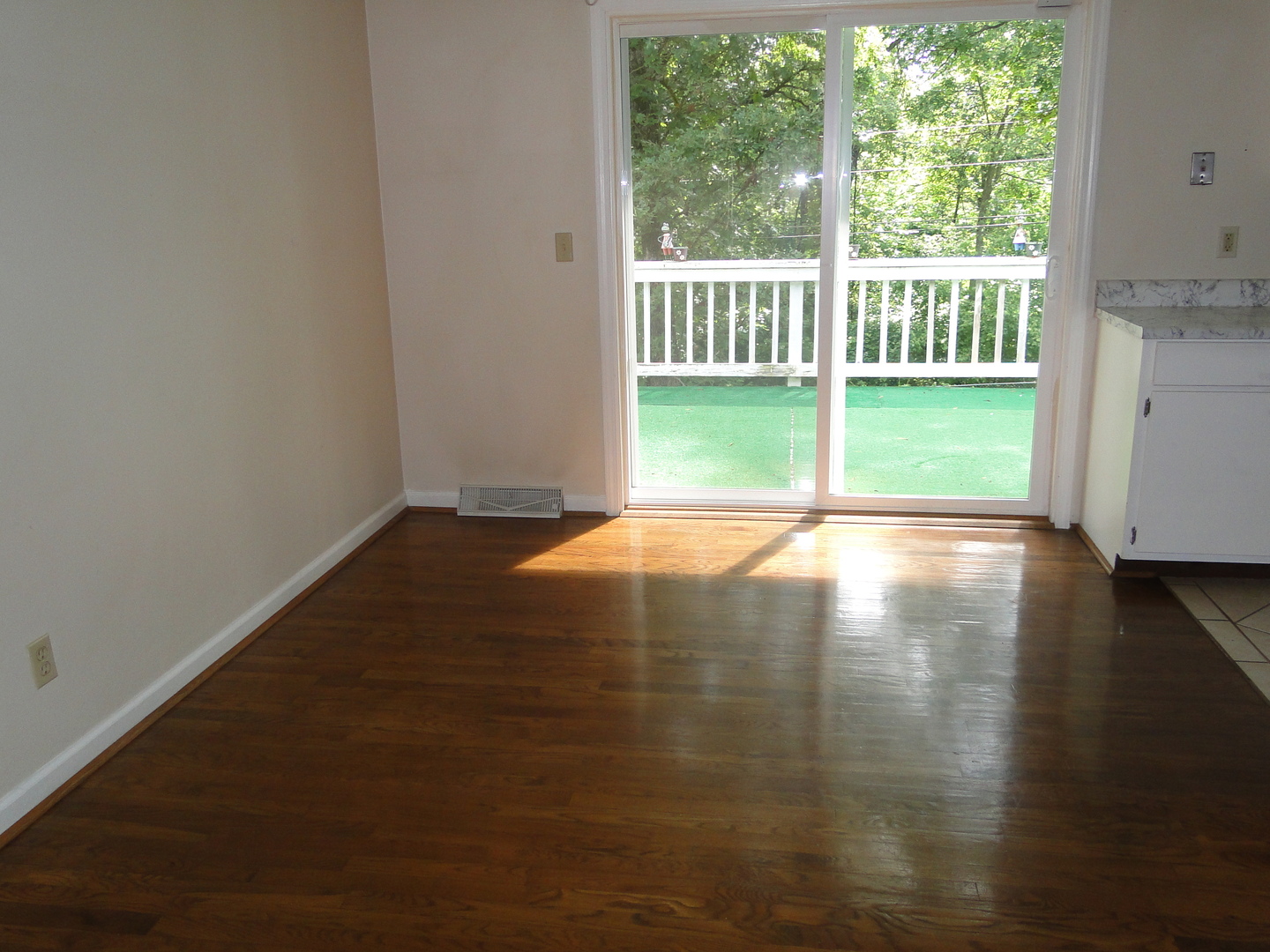 property for rent #4