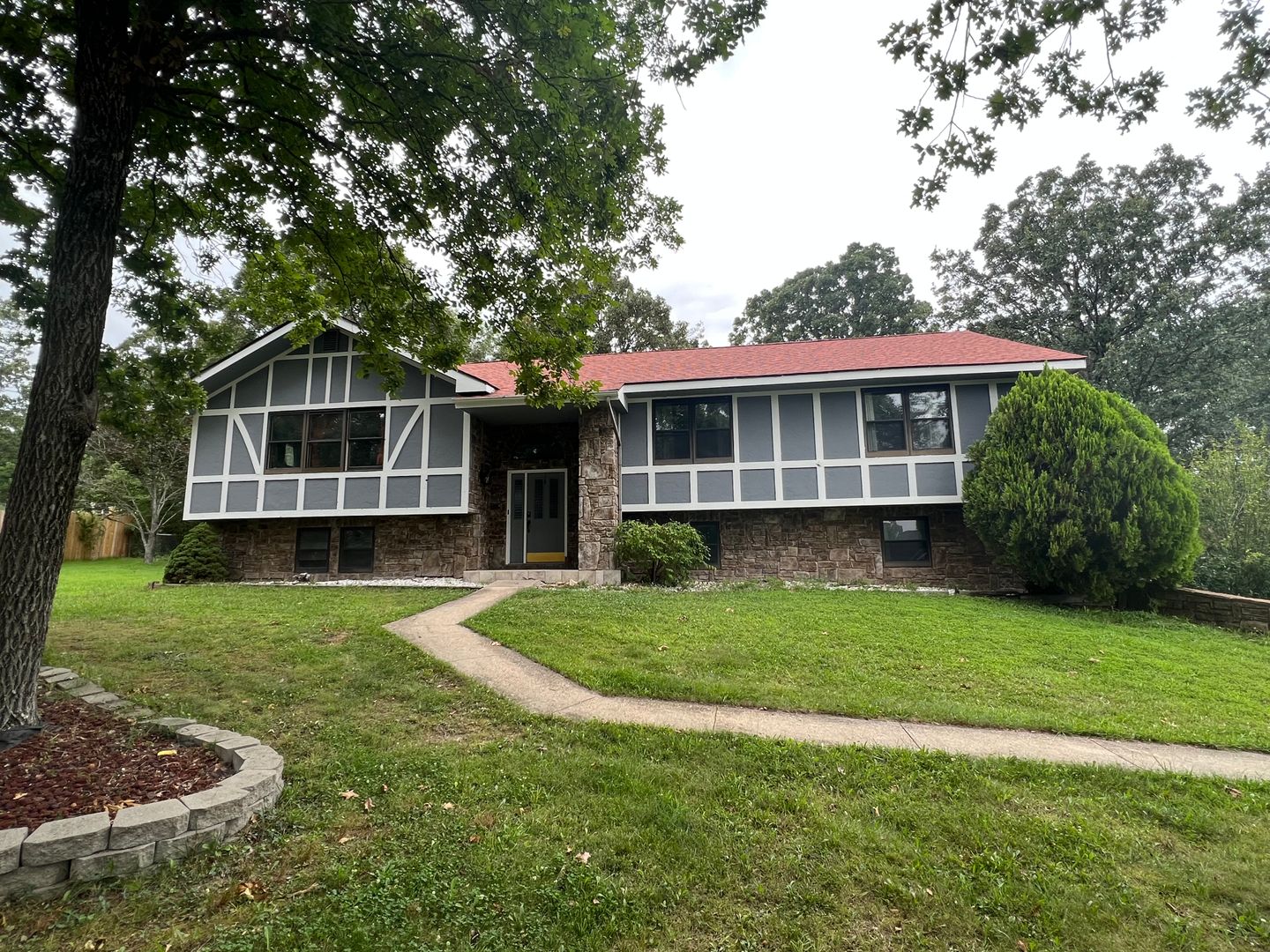 property for rent #1