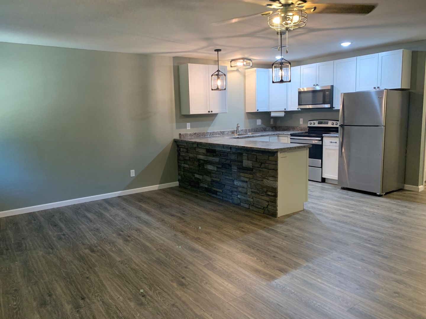 apartment for rent 0