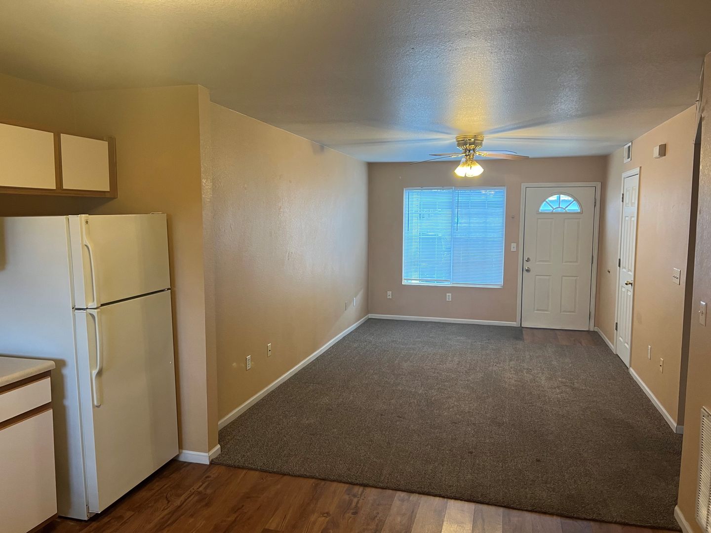 property for rent #1