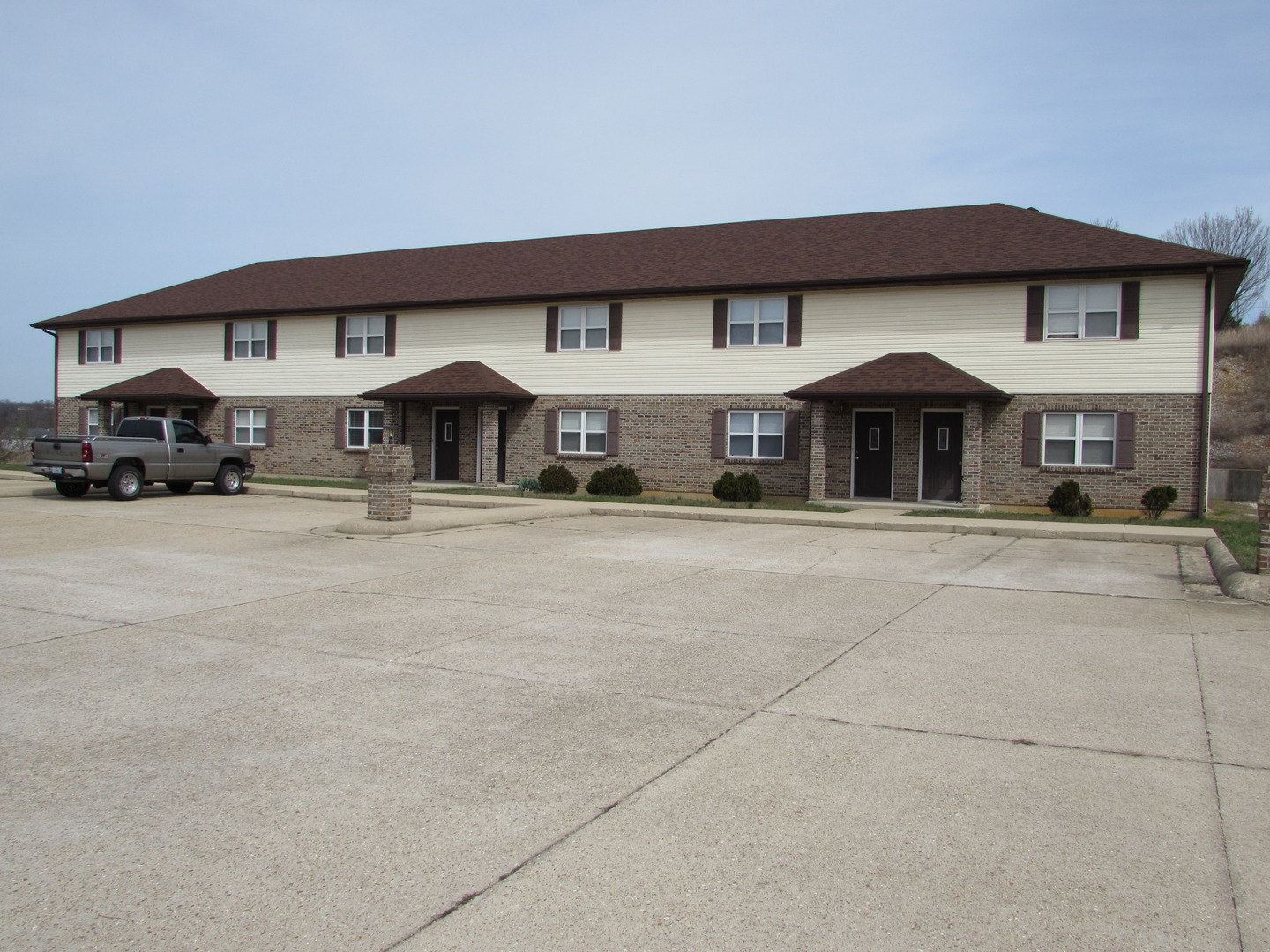 Waynesville Apartment: 20115 Salina Rd