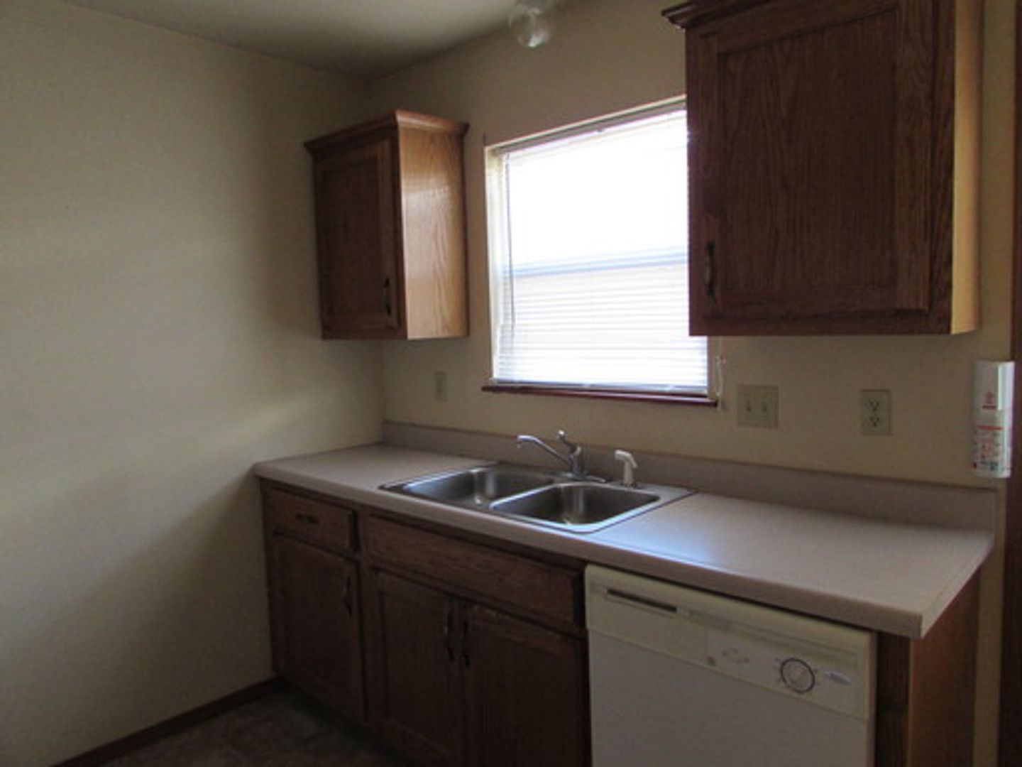 property for rent #4