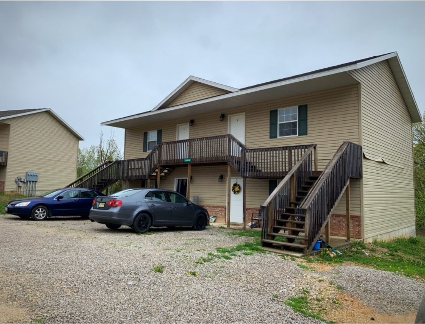 St. Robert Apartment: 20920 Humanity Lane