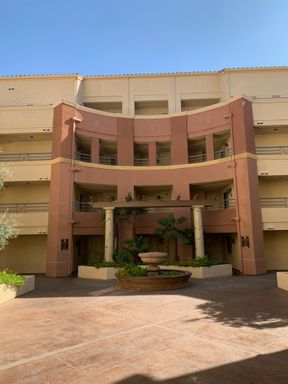 Fully Furnished - Gaurd Gated - Close to Strip w/ View – photo 1