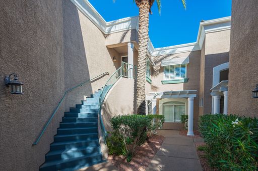 Furnished Condo / Gated Community with Pool / TPC Golf Course – photo 1