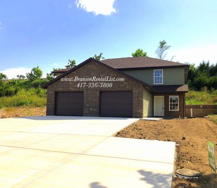 3BR with 1 Car Garage - DUPLEX – photo 1