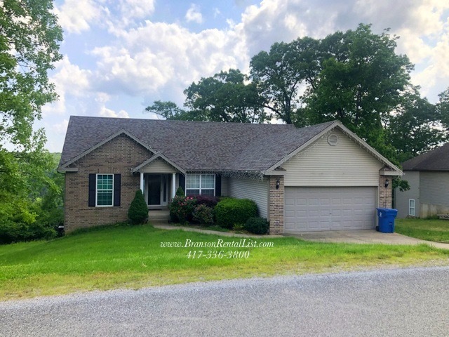 Branson House: 360 Tall Oaks