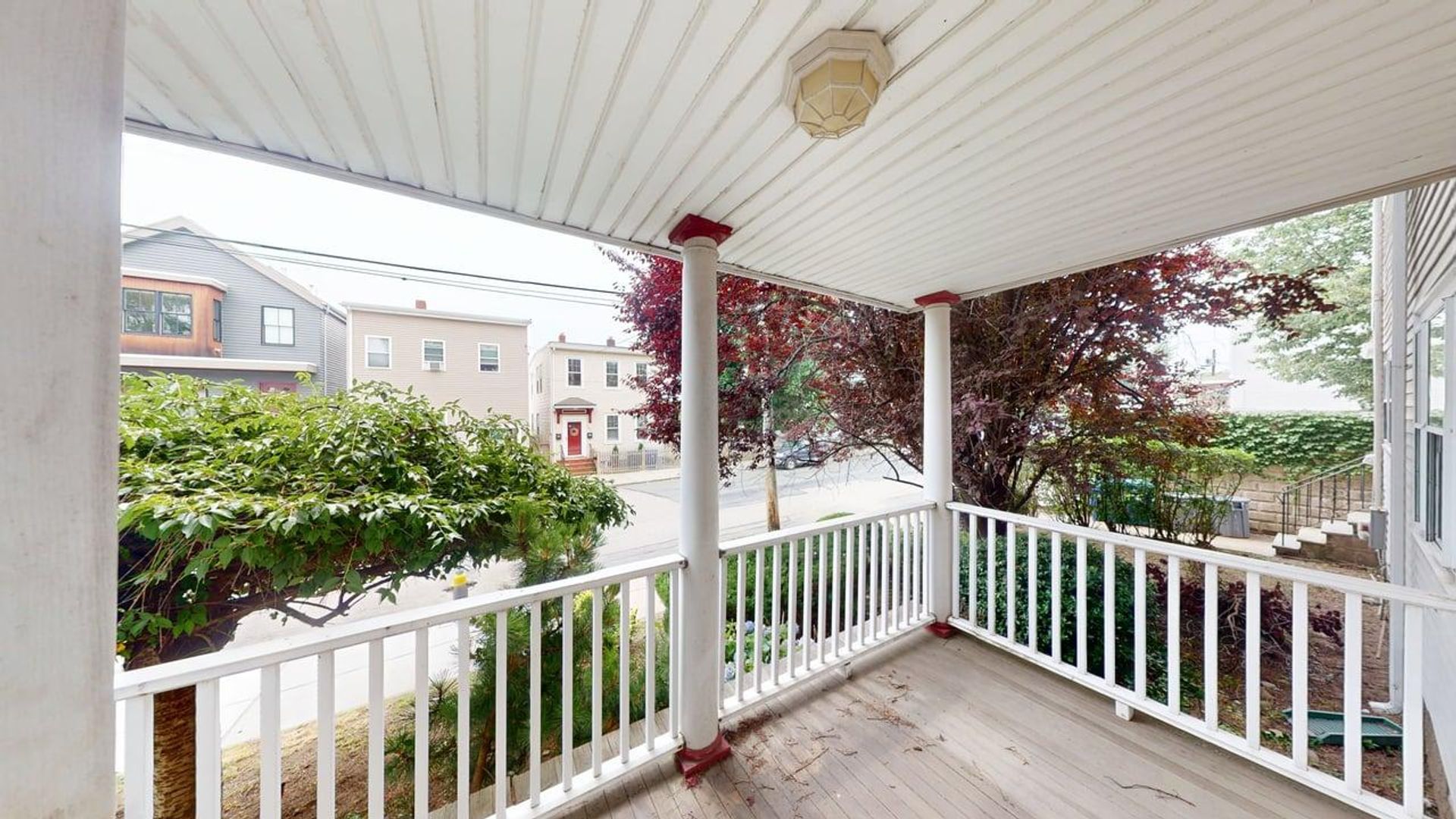 East Boston Apartment: 189 Wordsworth St