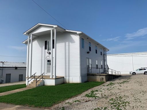 property 605 N State St - 2052