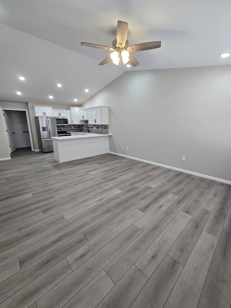 property for rent #1