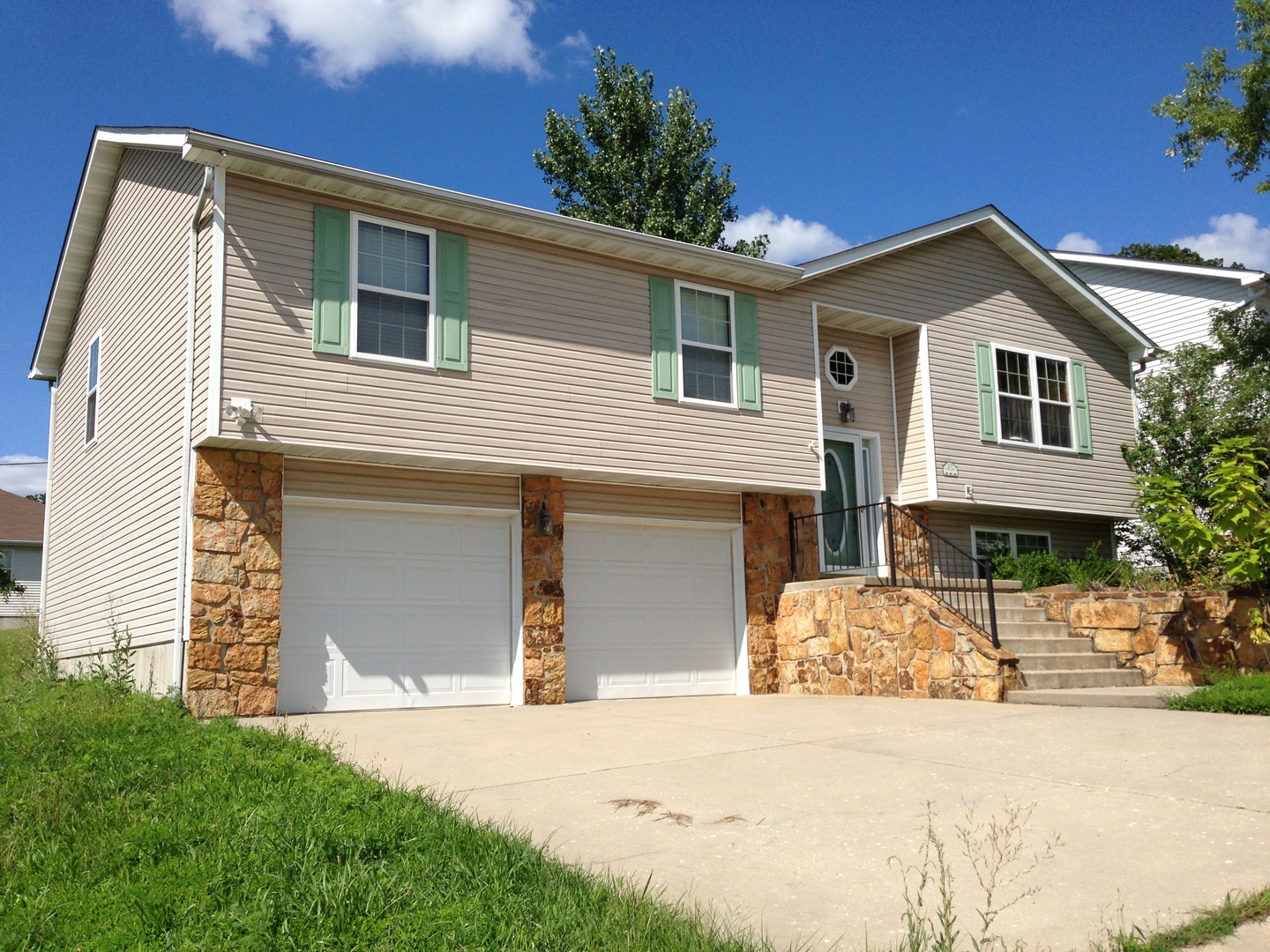 Rolla House: 107 Fairburn Rd