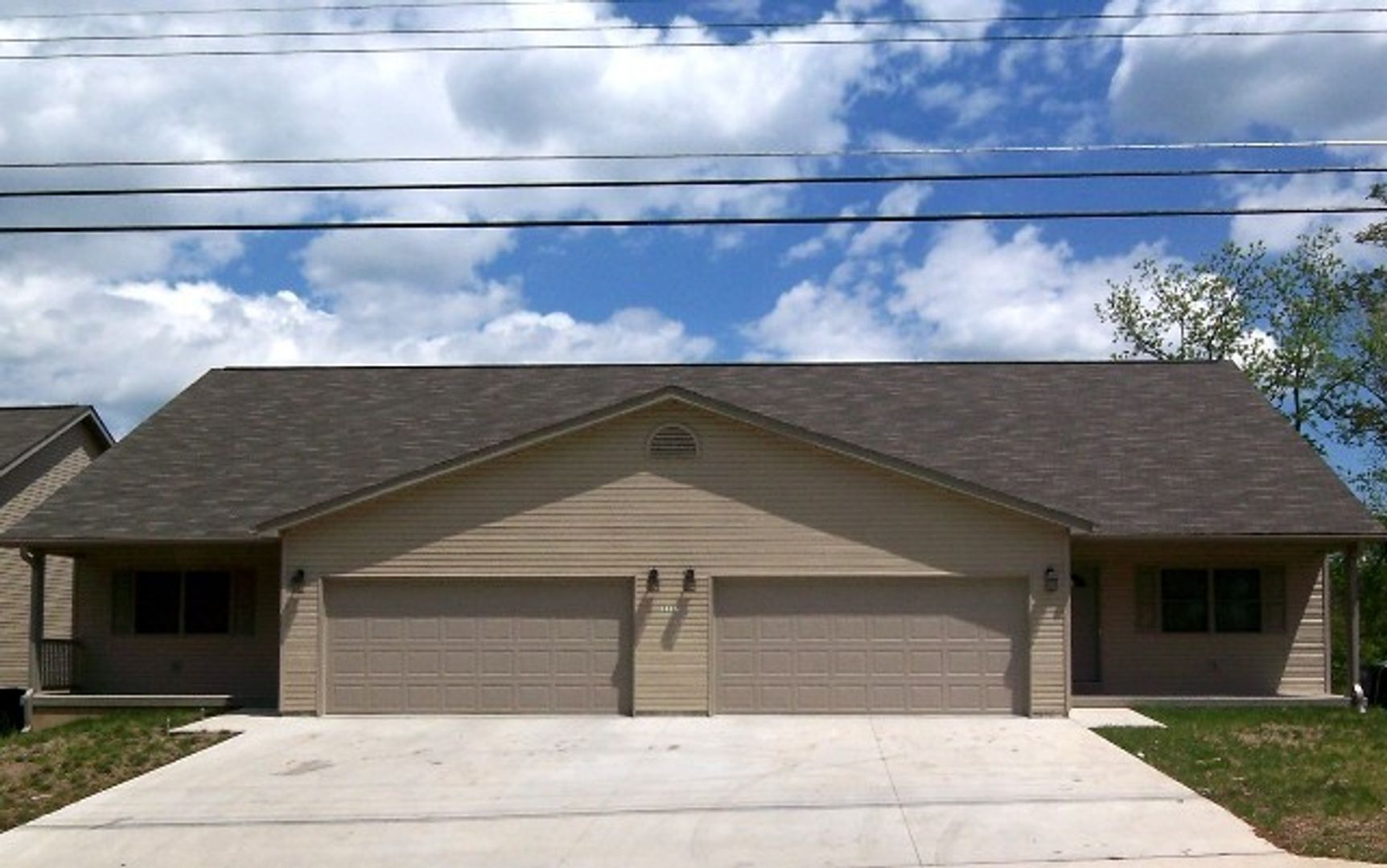 Rolla Apartment: 2222 Vichy Rd